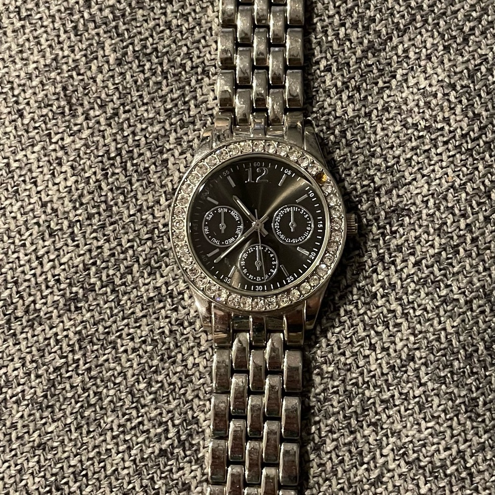 Silver woman’s Watch - Picture 2 of 3